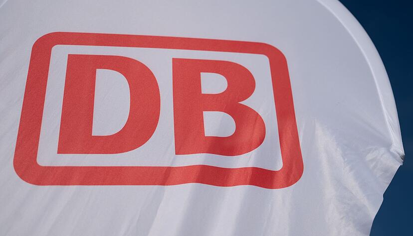 Wegen eines defekten Stellwerks war der Bahnverkehr in der Region Heidelberg gest&ouml;rt. (Illustration)