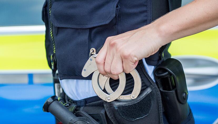 Die Polizei geht Hinweisen und Anzeigen nach, wenn sie ausreichende Anhaltspunkte f&uuml;r m&ouml;gliche Straftaten hat.
Foto: Mario Berger