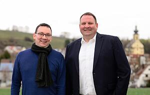 Der Region verbunden: Deutsche-Energie-Geschäftsführer Tillmann Raith (l.) und Vertriebsleiter Olaf Ruppe. Foto: Christian Gleichauf Der Region verbunden: Deutsche-Energie-Geschäftsführer Tillmann Raith (l.) und Vertriebsleiter Olaf Ruppe. Foto: Christian Gleichauf