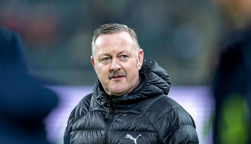 «Wir machen solche dummen Fehler», schimpft Gladbachs Sportdirektor Roland Virkus. «Wir machen solche dummen Fehler», schimpft Gladbachs Sportdirektor Roland Virkus.