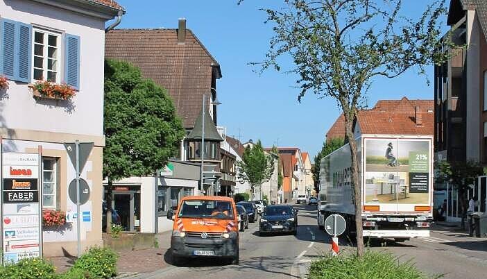 Die Heilbronner Straße in Flein.