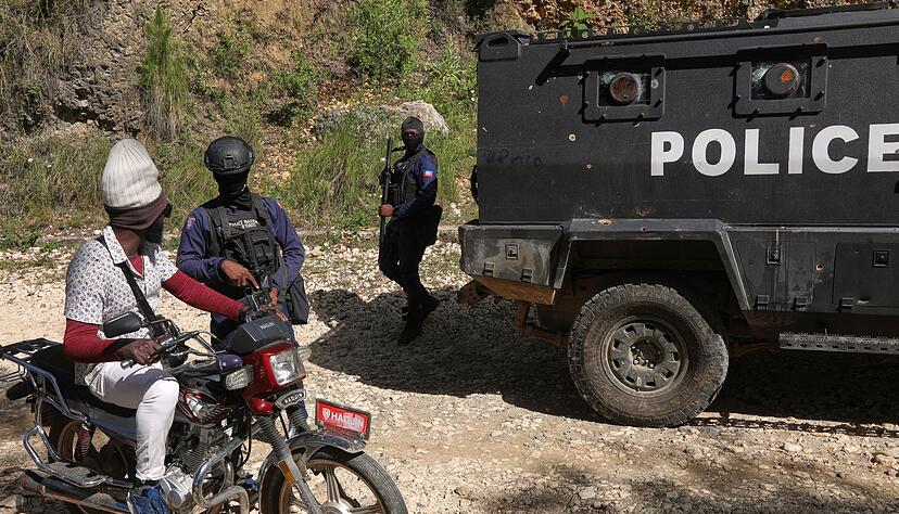 Die Ausnahmesituation soll den Behörden die erforderlichen Mittel geben, um Sicherheit und Frieden wiederherzustellen. (Archivbild) Die Ausnahmesituation soll den Behörden die erforderlichen Mittel geben, um Sicherheit und Frieden wiederherzustellen. (Archivbild)