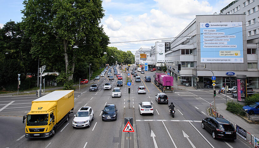In Stuttgart gibt es ab dem Jahresbeginn 2019 Fahrverbote für Dieselautos der Euro-Abgasnorm 4 und schlechter. Foto: dpa