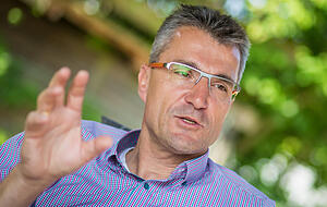 Schiedsrichter Knut Kircher Schiedsrichter Knut Kircher