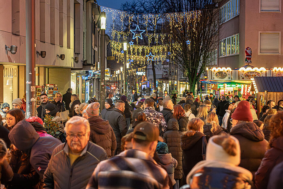 Andrang am dritten Adventswochenende in der Heilbronner Innenstadt. Andrang am dritten Adventswochenende in der Heilbronner Innenstadt.