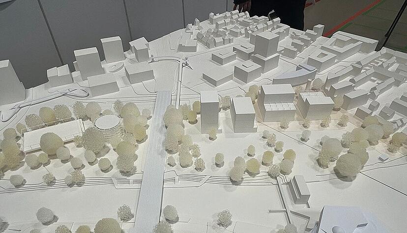 Im Modell sind für die Erweiterung des Bildungscampus viele Bäume und Freiflächen vorgesehen. Im Modell sind für die Erweiterung des Bildungscampus viele Bäume und Freiflächen vorgesehen.