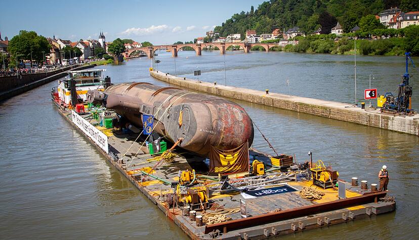 Mehr als 50 Jahre hat das U-Boot U17 auf dem 48 Meter langen Buckel.