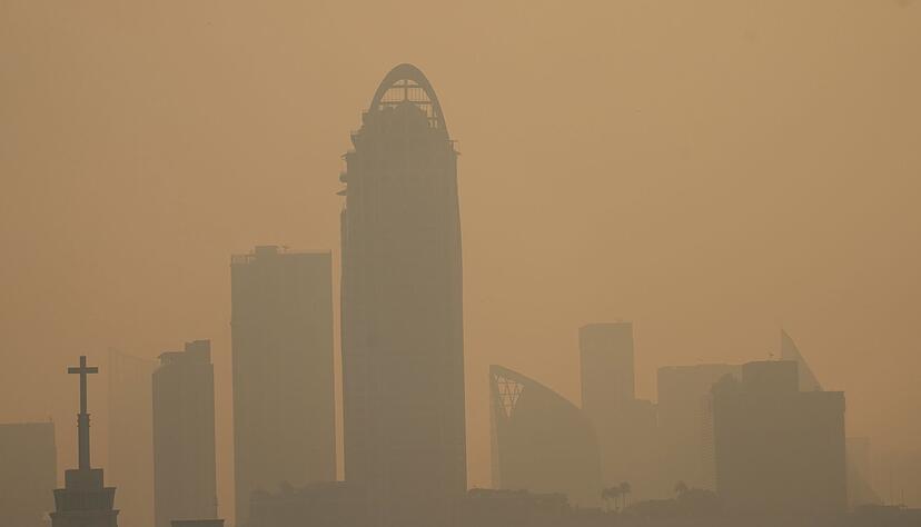Die Menschen in Thailand werden immer wieder aufgefordert, sich in Innenr&auml;umen aufzuhalten.