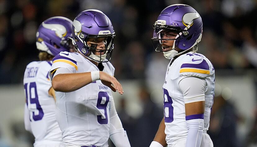 McCarthy (links) und Jefferson hatten mit ihren Touchdowns großen Anteil am Comeback der Vikings.