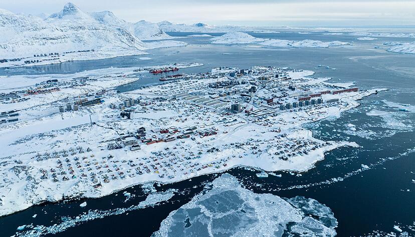 Die USA wollen die gr&ouml;&szlig;te Insel der Erde unter ihre Kontrolle bringen.