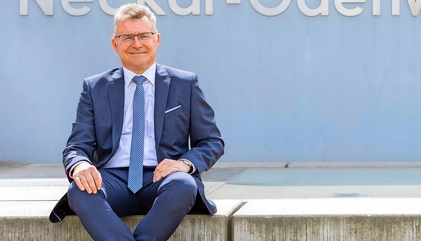 Debatte um 1000-Euro-Pr&auml;mie: Achim Br&ouml;tel, Pr&auml;sident des Deutschen Landkreistages, f&uuml;rchtet Milliardenkosten f&uuml;r die Kommunen.