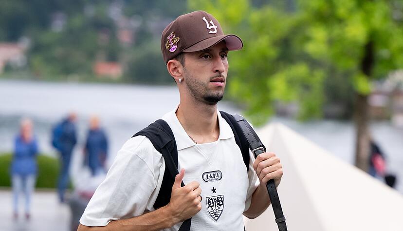 Atakan Karazor f&uuml;hrt den VfB Stuttgart auch in der neuen Saison als Kapit&auml;n an.