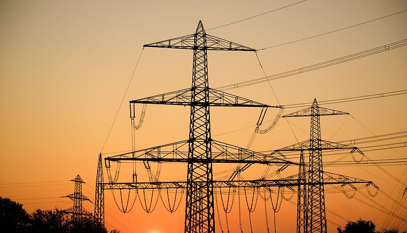 Stromkunden können mit Entlastung bei Netzentgelten rechnen (Archivbild). Stromkunden können mit Entlastung bei Netzentgelten rechnen (Archivbild).