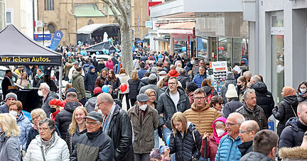 Verkaufsoffener Sonntag und Magie der Stimmen in Heilbronn