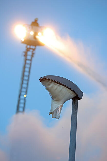 Brand in einem Landwirtschaftsmechanikerbetrieb in Oedheim Brand in einem Landwirtschaftsmechanikerbetrieb in Oedheim