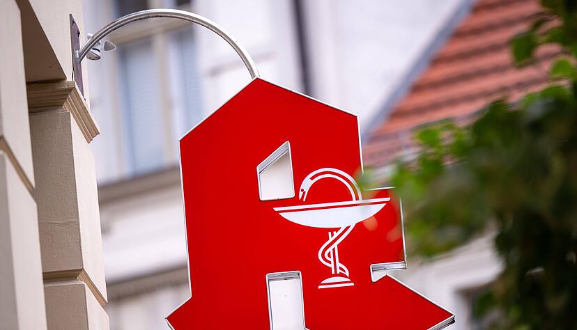 Die Bundesvereinigung Deutscher Apothekerverbände kritisiert die Pläne von Bundesgesundheitsminister Karl Lauterbach scharf. Die Bundesvereinigung Deutscher Apothekerverbände kritisiert die Pläne von Bundesgesundheitsminister Karl Lauterbach scharf.