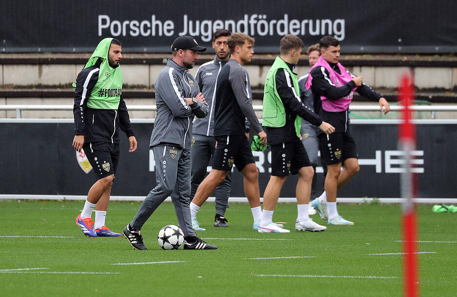 Am Montag um 10.30 Uhr begann für den VfB Stuttgart das Abschlusstraining.
