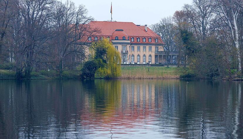 Die Villa Borsig - Verhandlungsort f&uuml;r Spitzenkoalition&auml;re am Wochenende.