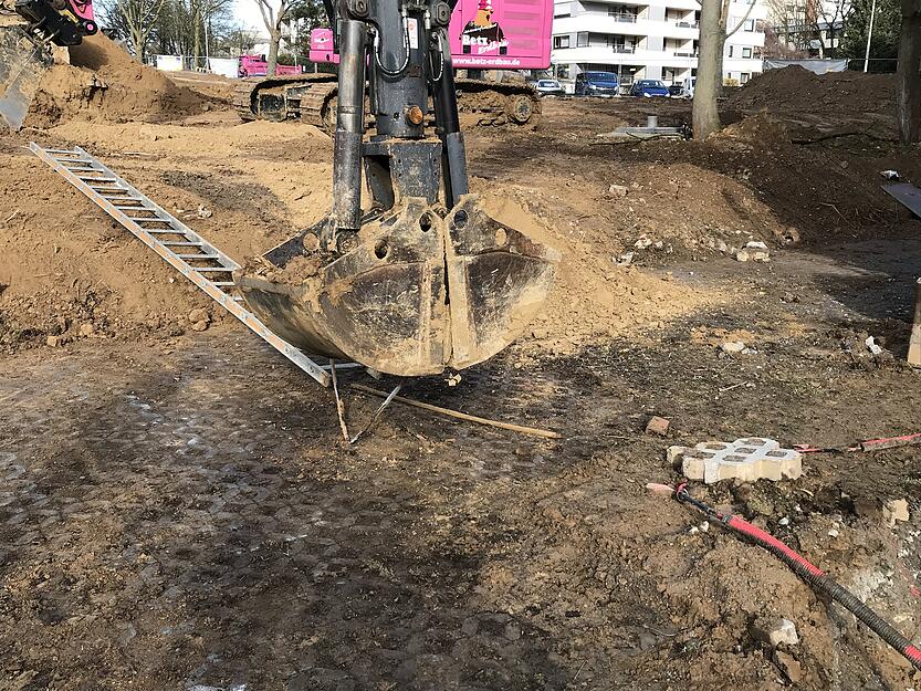 Dieser verrostete Blitzableiter hat den Einsatz ausgelöst.