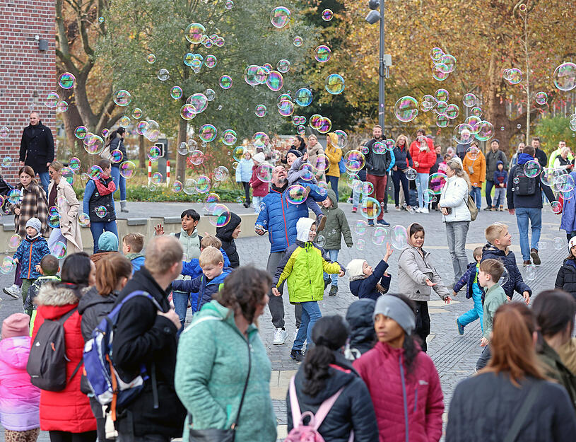 Der freie Eintritt zog viele Besucher an.