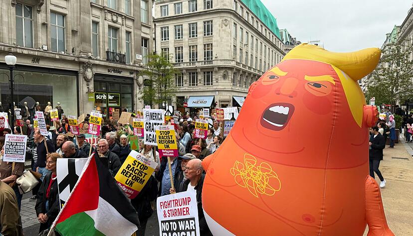 In London kamen Tausende zu einem Protest gegen den Staatsbesuch. In London kamen Tausende zu einem Protest gegen den Staatsbesuch.