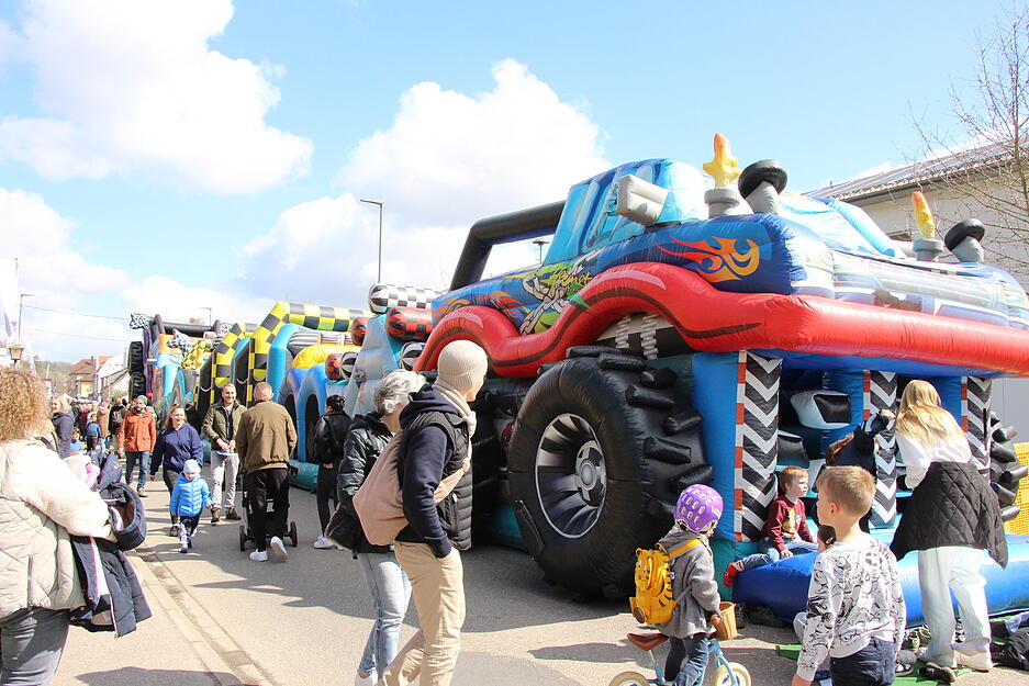 Bei der Fr&uuml;hlingsmesse in Krautheim hat es auch Attraktionen f&uuml;r Kinder gegeben,