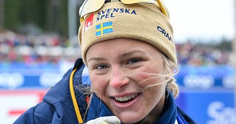 Ein Stalker der schwedischen Langlauf-Weltmeisterin Frida Karlsson ist verurteilt worden. Ein Stalker der schwedischen Langlauf-Weltmeisterin Frida Karlsson ist verurteilt worden.