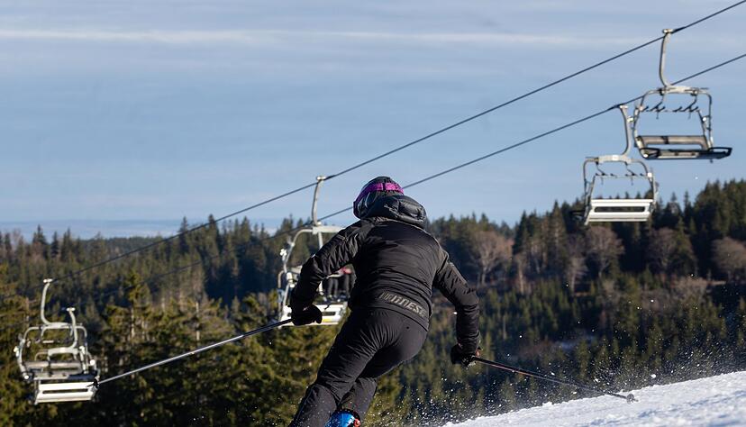 Skivergn&uuml;gen in Th&uuml;ringen - am Samstag sind dort wieder alle Skigebiete ge&ouml;ffnet.