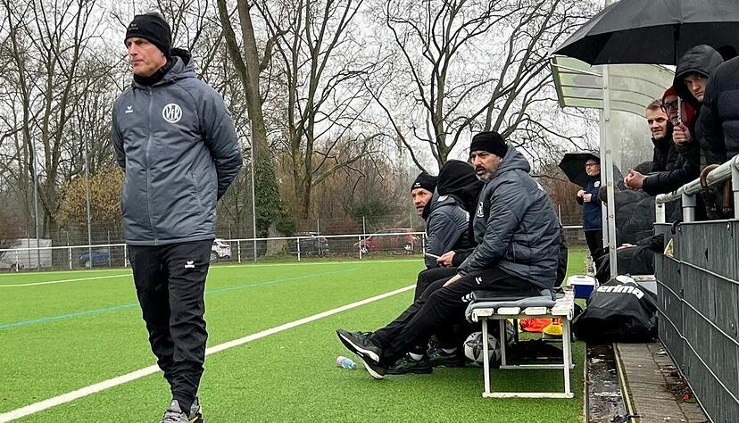Trainer Andreas Lechner muss beim Pflichtspiel-Auftakt seines VfR Heilbronn gegen den TSV Weilimdorf auf einige Spieler verzichten.