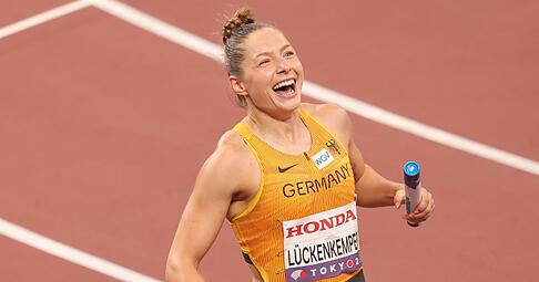 Gina L&uuml;ckenkemper hat auch privat Grund zum Strahlen: Die Sprinterin und ihr langj&auml;hriger Partner haben sich verlobt.