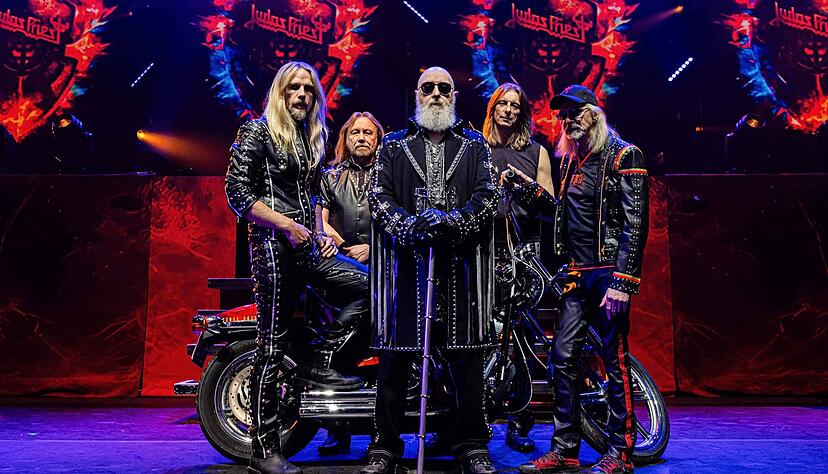 Wieder auf Tour: Judas Priest mit Sänger Rob Halford (Mitte) und Bassist Ian Hill (2. von links).