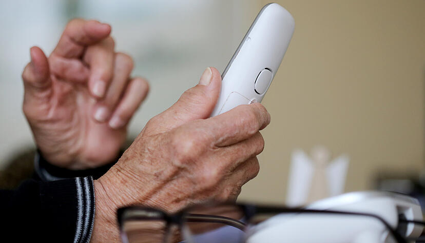 Vor allem alte Menschen sind häufig Opfer von Telefonbetrügern