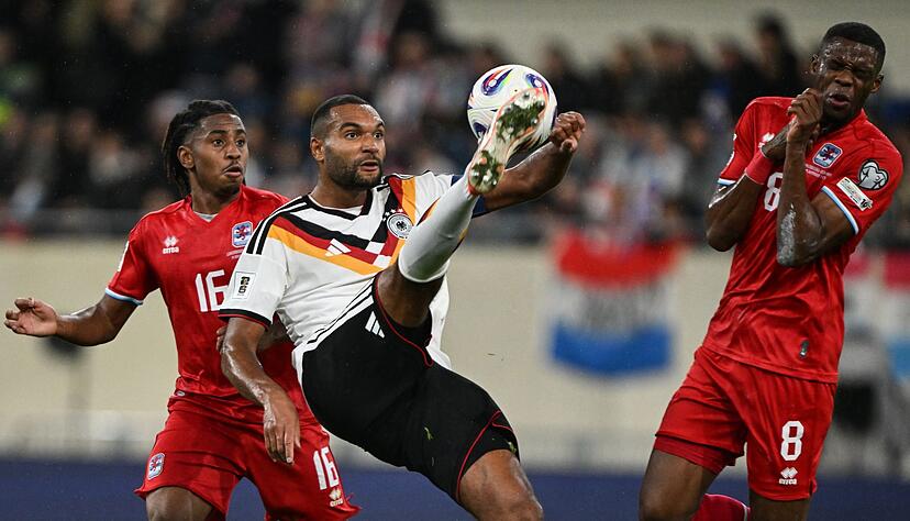 Jonathan Tah hatte in seinem ersten Spiel als DFB-Kapitän mehr Arbeit als gedacht.