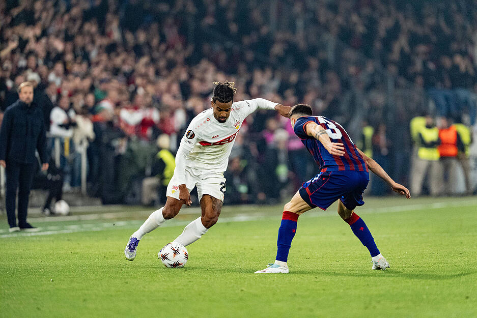 Lorenz Assignon: Fataler Fehlpass vor dem 0:1. Offensivdrang zu stark. Assignon wurde immer wieder kalt von Kontern erwischt und hetzte dem FC Basel hinterher. Note: 5