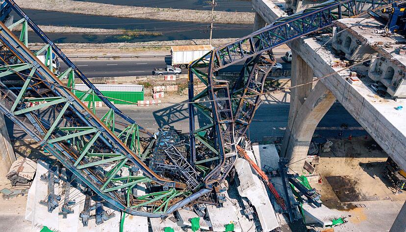 Die Schnellstra&szlig;e ist eine wichtige Hauptverkehrsader.