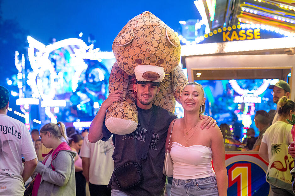 Wimpfener Talmarkt am Freitag gut besucht – Die schönsten Bilder vom Rummel