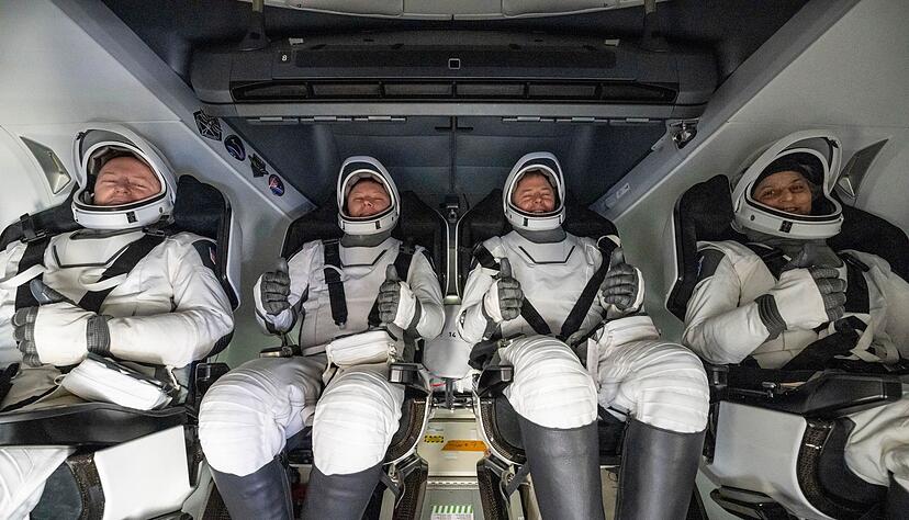 Aus einer Woche wurden neun Monate im All - umso größer war die Freude bei der Rückkehr. Aus einer Woche wurden neun Monate im All - umso größer war die Freude bei der Rückkehr.