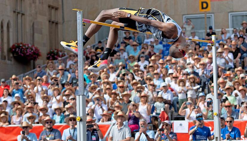 Essa Mutaz Barshim ist vor f&uuml;nf Monaten auf dem Heilbronner Marktplatz 2,31 Meter gesprungen. F&uuml;r 2025 steht der Katari wieder auf der Wunschliste.