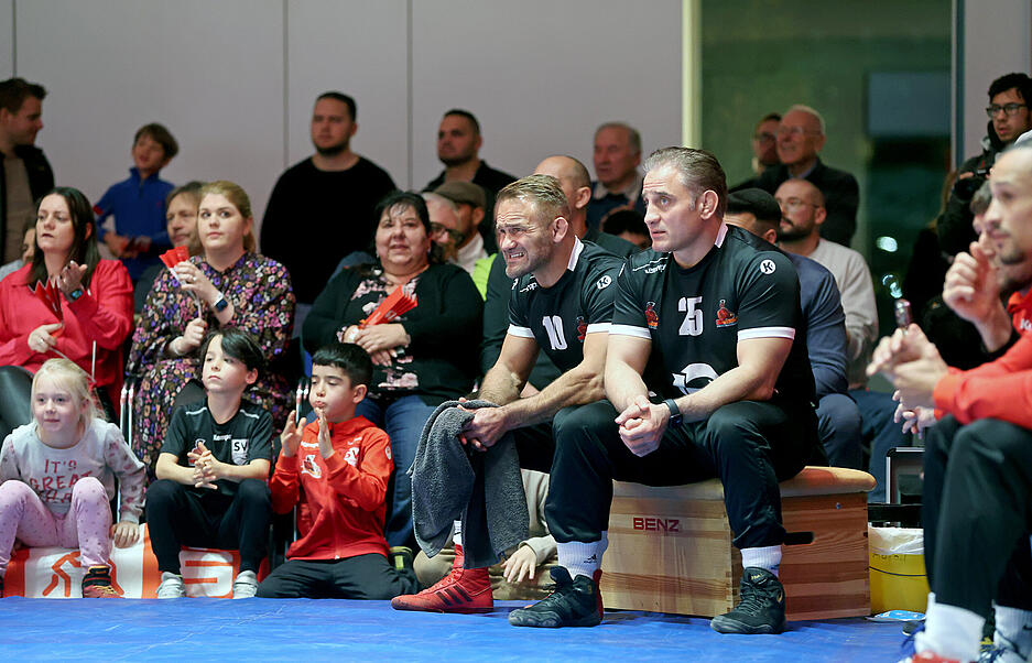 Ringen 1. Bundesliga West, Red Devils Heilbronn gegen KSV Witten 07, Trainerteam Red Devils Heilbronn
