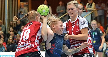 Das waren zwei hart erarbeitete Punkte f&uuml;r Sophie L&uuml;tke und die Neckarsulmer Sport-Union gegen Bundesliga-Schlusslicht Buchholz-Rosengarten. Der Favorit zitterte sich zu einem gl&uuml;cklichen Sieg.
Foto: Ralf Seidel