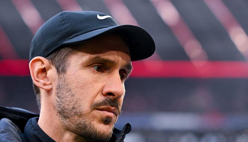 Coach Schuster sieht positive Zeichen in der Partie gegen Bayern.