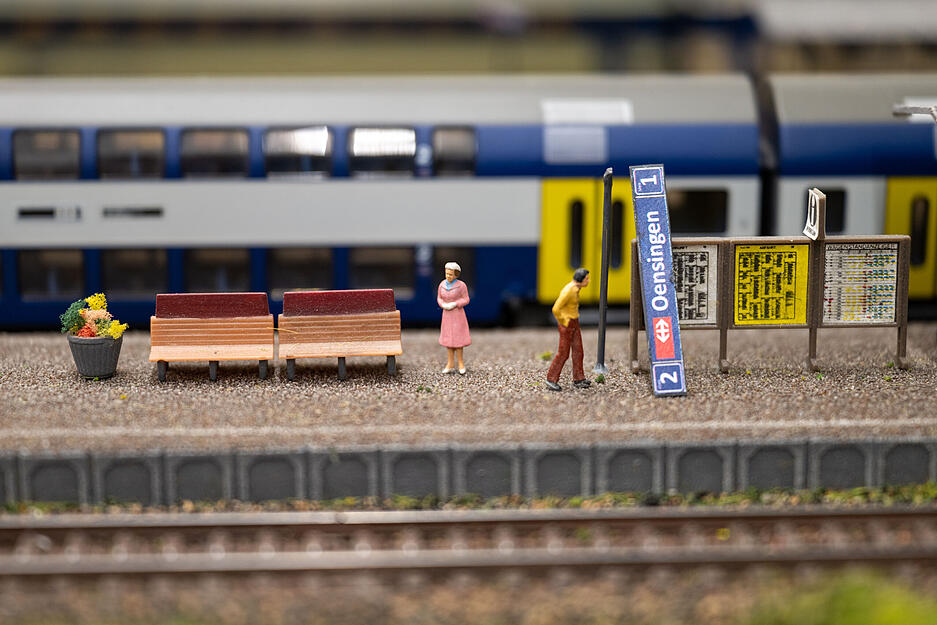 Der begeisterte Modelleisenbahner gestaltete lebendige Szenen voller Vielfalt.