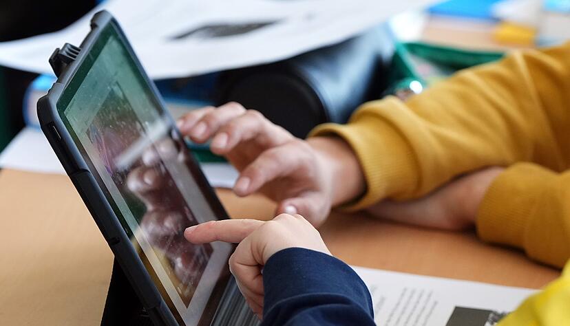 In Heilbronn werden mehr Tablets und Laptops verteilt. Bei der Digitalisierung gibt es dennoch Luft nach oben.