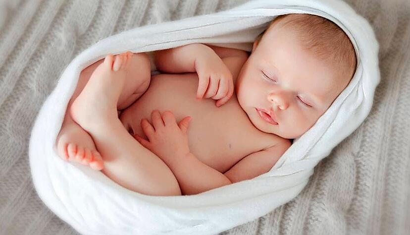 Behütet auf die Welt kommen können Frühgeborene weiterhin in Hall: Das Perinatalzentrum bleibt laut Gesundheitsminister erhalten. Foto: stock.adobe.com Behütet auf die Welt kommen können Frühgeborene weiterhin in Hall: Das Perinatalzentrum bleibt laut Gesundheitsminister erhalten. Foto: stock.adobe.com