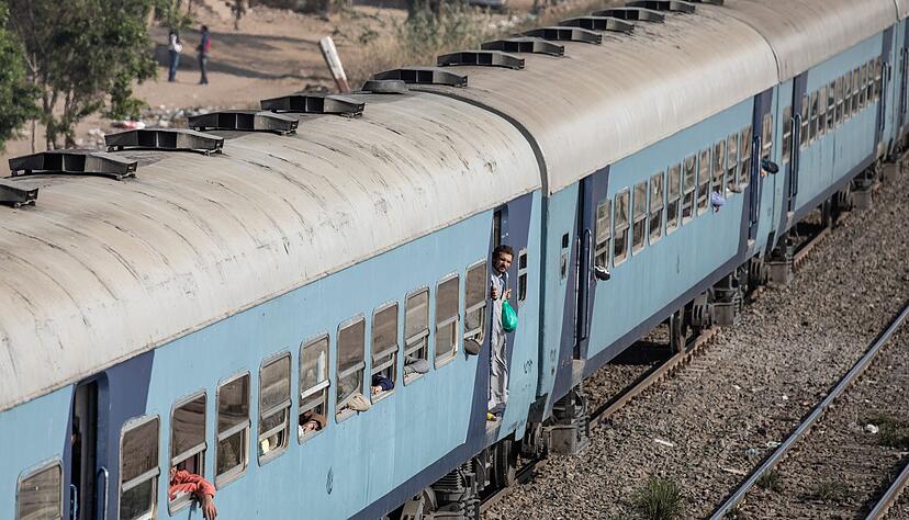 Der Zustand vieler Züge und Gleise in Ägypten ist schlecht. (Archivbild) Der Zustand vieler Züge und Gleise in Ägypten ist schlecht. (Archivbild)