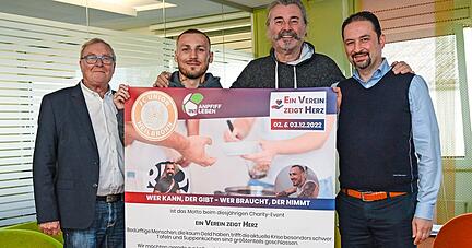 Dietmar Pfähler (von links), Slawa Spomer, Franz Abfalder und Can Kara verwandeln am 2. und 3. Dezember das FC Union-Stadion in eine Anlaufstelle für Obdachlose und Bedürftige.
Foto: Christiana Kunz