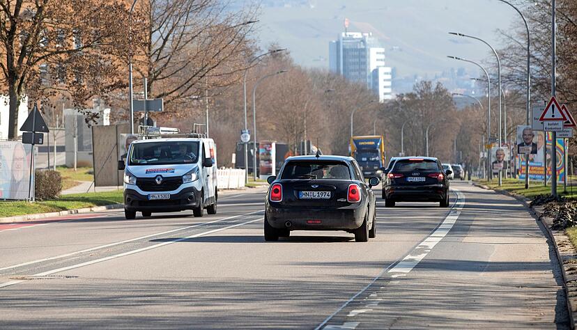 Die Saarlandstraße in Heilbronn: Für einen Ausbau und die Verlängerung Richtung Westen gibt es Baurecht, das Projekt liegt jedoch auf Eis.
Foto: Andreas Veigel