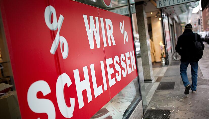 Die Zahl der Firmenpleiten steigt zweistellig. Die Zahl der Firmenpleiten steigt zweistellig.