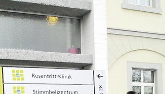 Neue Schilder, neues Glück für die Kur in Bad Rappenau? Olaf Werner, der Geschäftsführer der Kur- und Klinikverwaltung. (Foto: Thomas Senger)