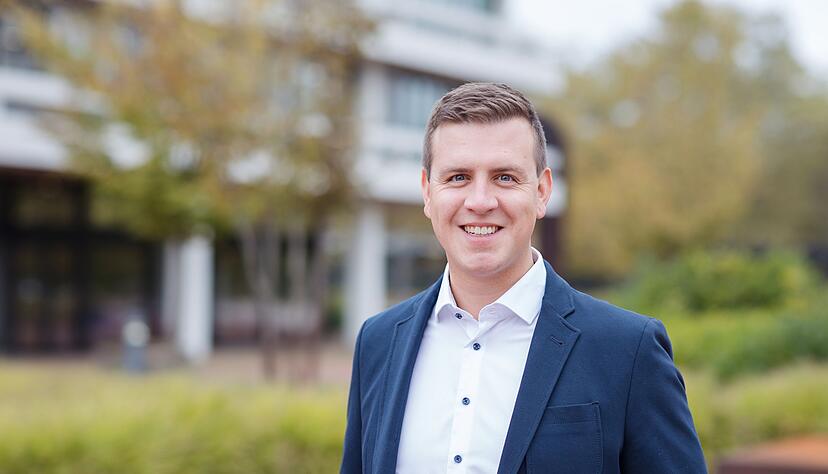 Dr. Fabian R&uuml;ter vom deutschen Institut f&uuml;r Erwachsenenbildung.